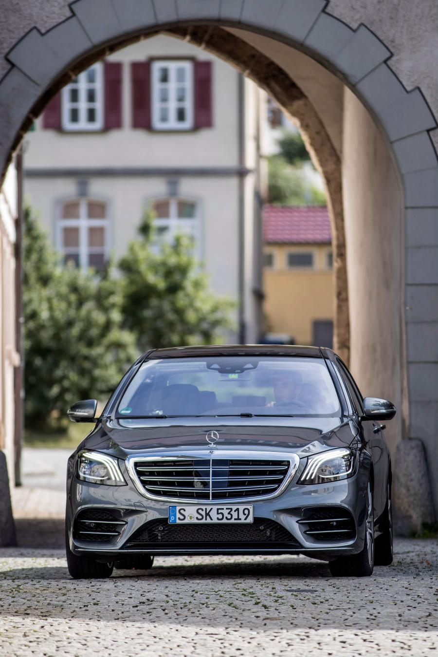  Mercedes-Benz S500 Lang AMG Line 2017 года  (WW) (фото 20 из 33)